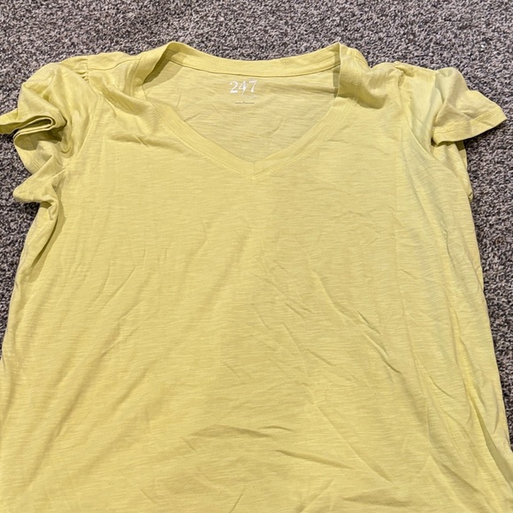 Maurices / Halogen/ Notstions Women's Tops Assorted colors  lot of 6- size large - Picture 16 of 16